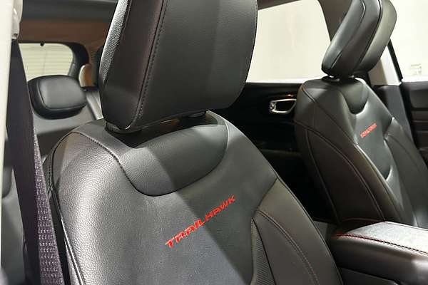 2021 Jeep Compass Trailhawk M6