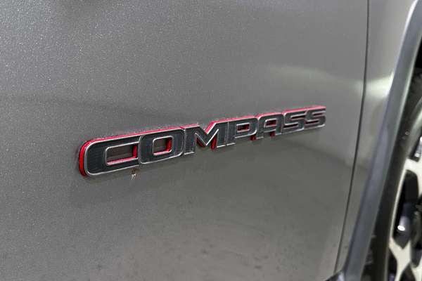 2021 Jeep Compass Trailhawk M6