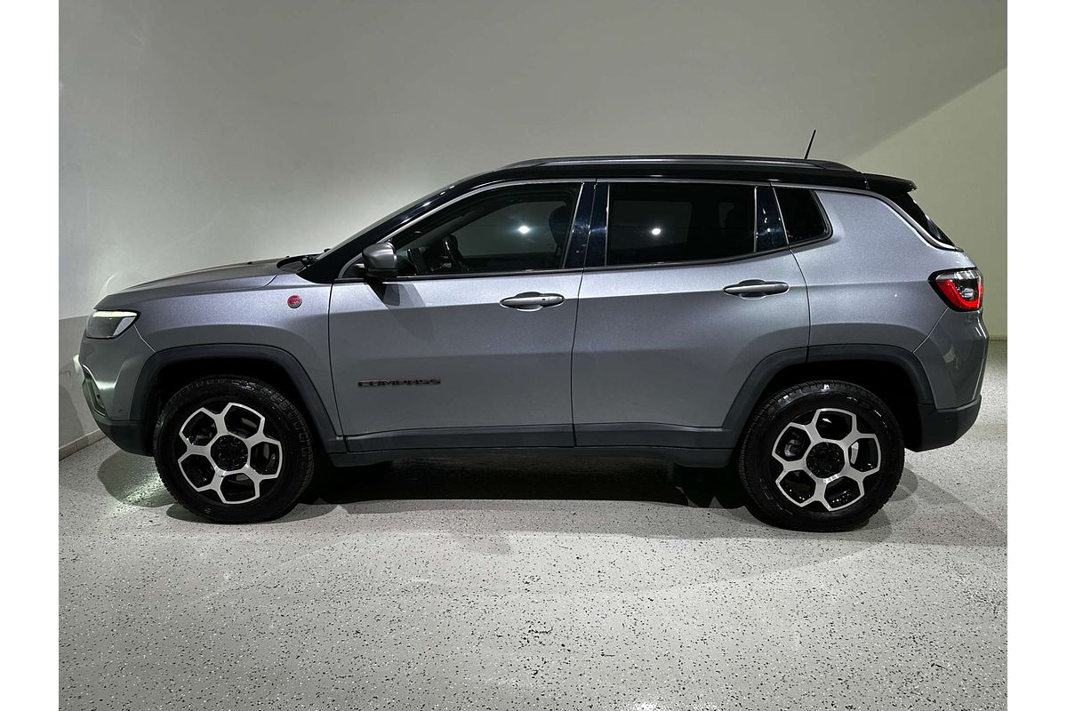2021 Jeep Compass Trailhawk M6