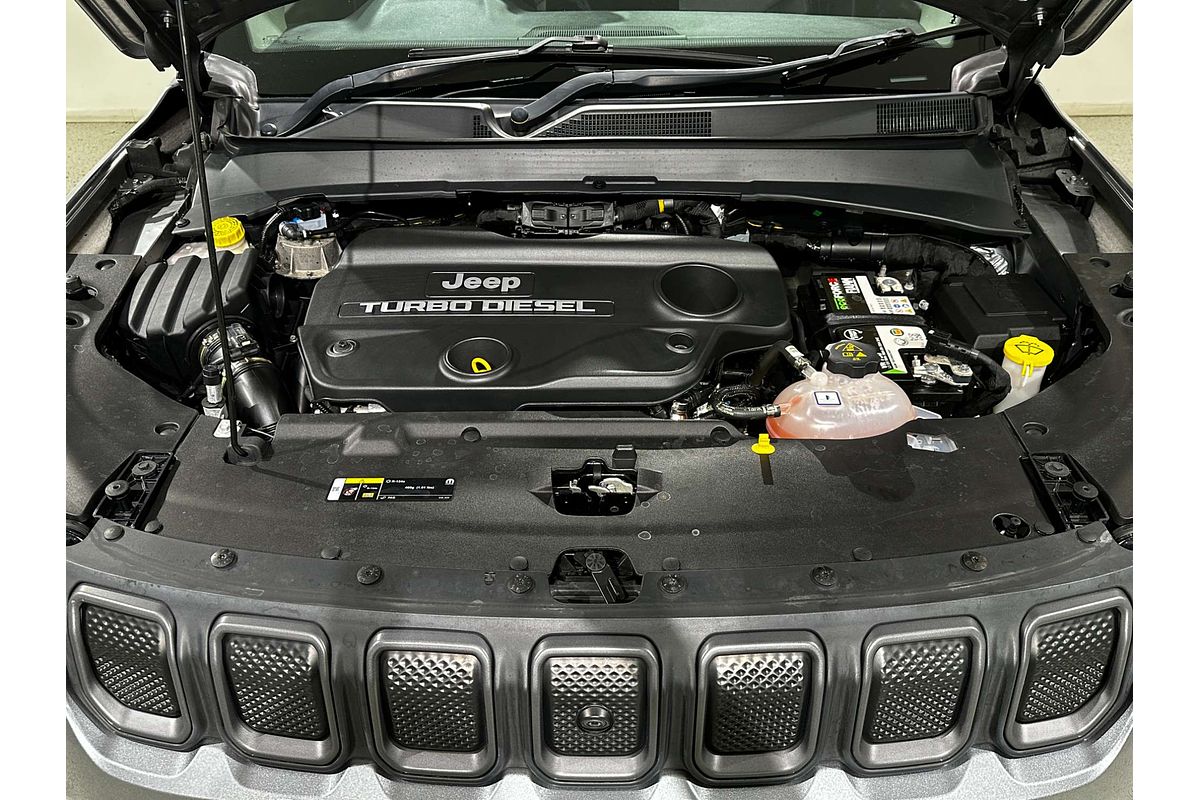2021 Jeep Compass Trailhawk M6