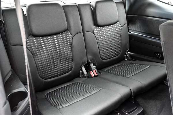 2025 Ford Everest Ambiente 2.0L