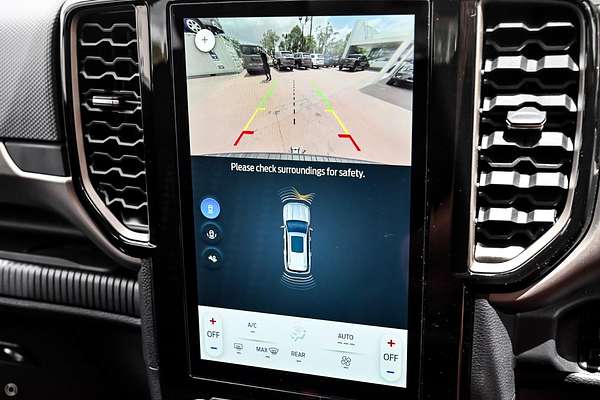 2025 Ford Everest Ambiente 2.0L