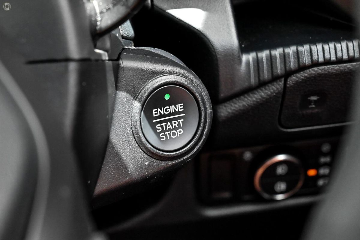 2025 Ford Everest Ambiente 2.0L