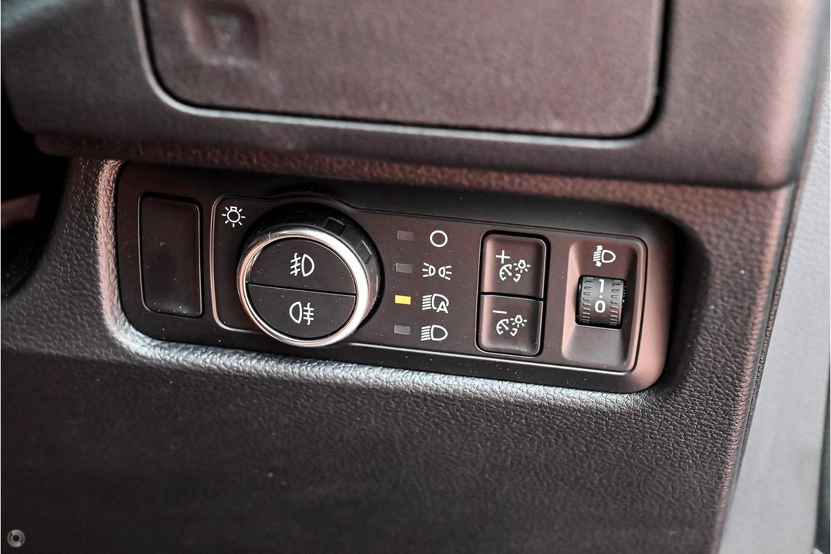 2025 Ford Everest Ambiente 2.0L