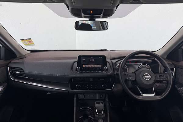 2025 Nissan X-TRAIL ST T33