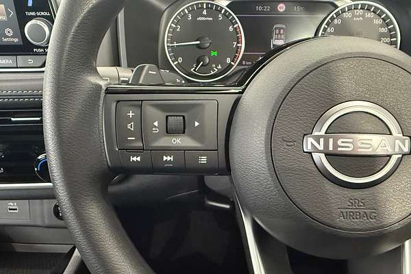 2025 Nissan X-TRAIL ST T33