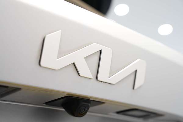 2022 Kia Sorento Sport MQ4