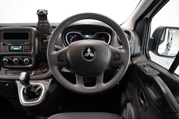 2020 Mitsubishi Express GLX SN LWB