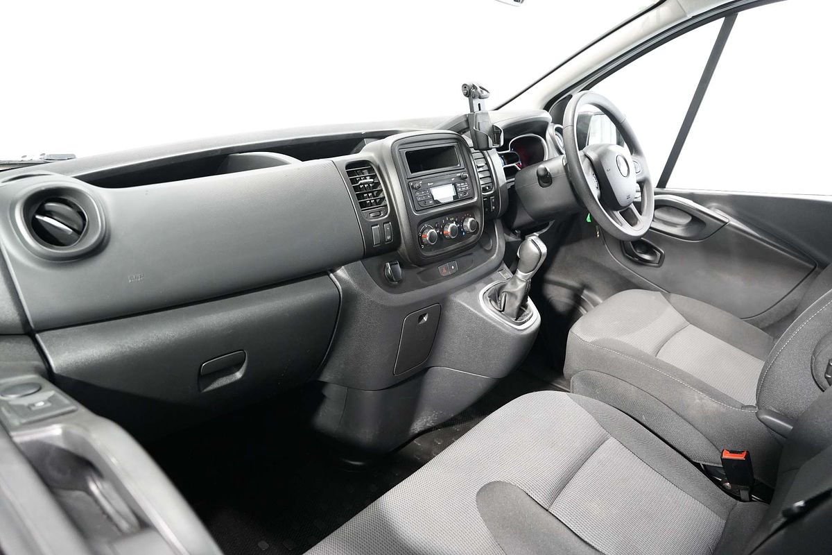 2020 Mitsubishi Express GLX SN LWB