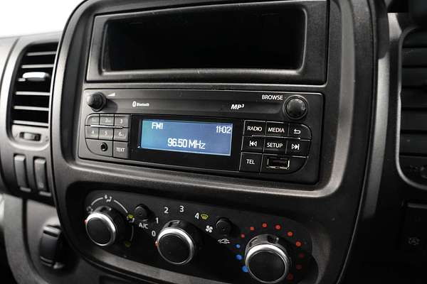 2020 Mitsubishi Express GLX SN LWB