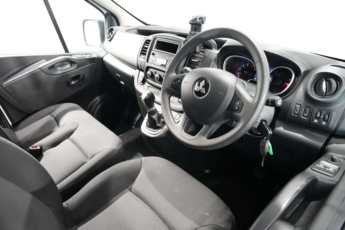 2020 Mitsubishi Express GLX SN LWB