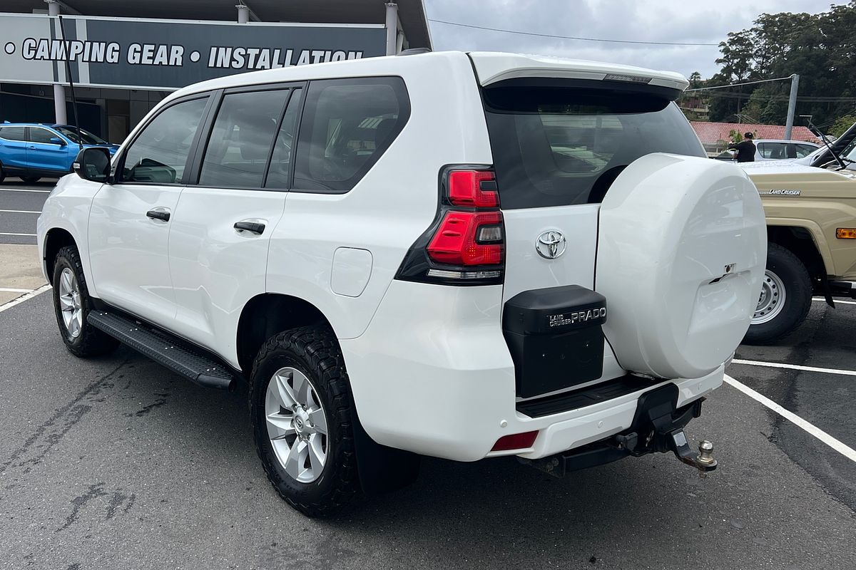 2022 Toyota Landcruiser Prado GX GDJ150R