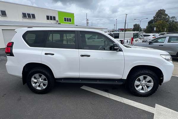 2022 Toyota Landcruiser Prado GX GDJ150R