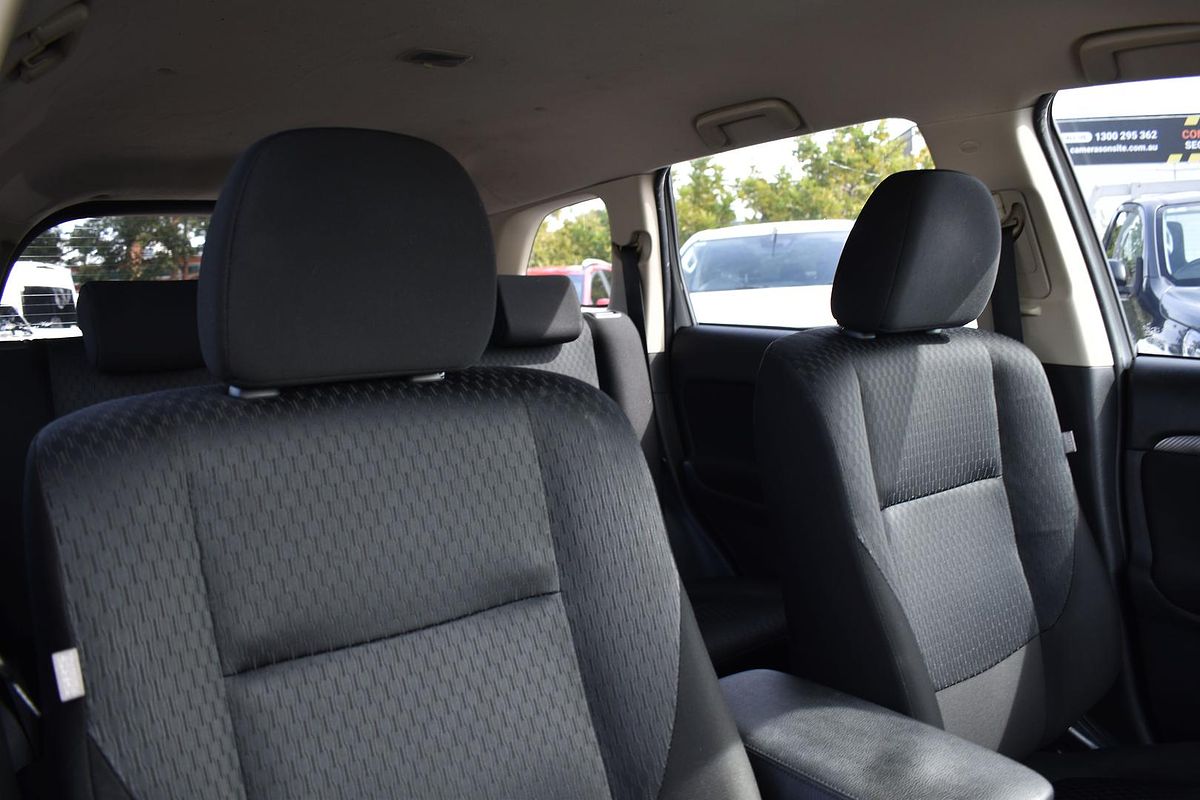 2013 Mitsubishi Outlander ES ZJ