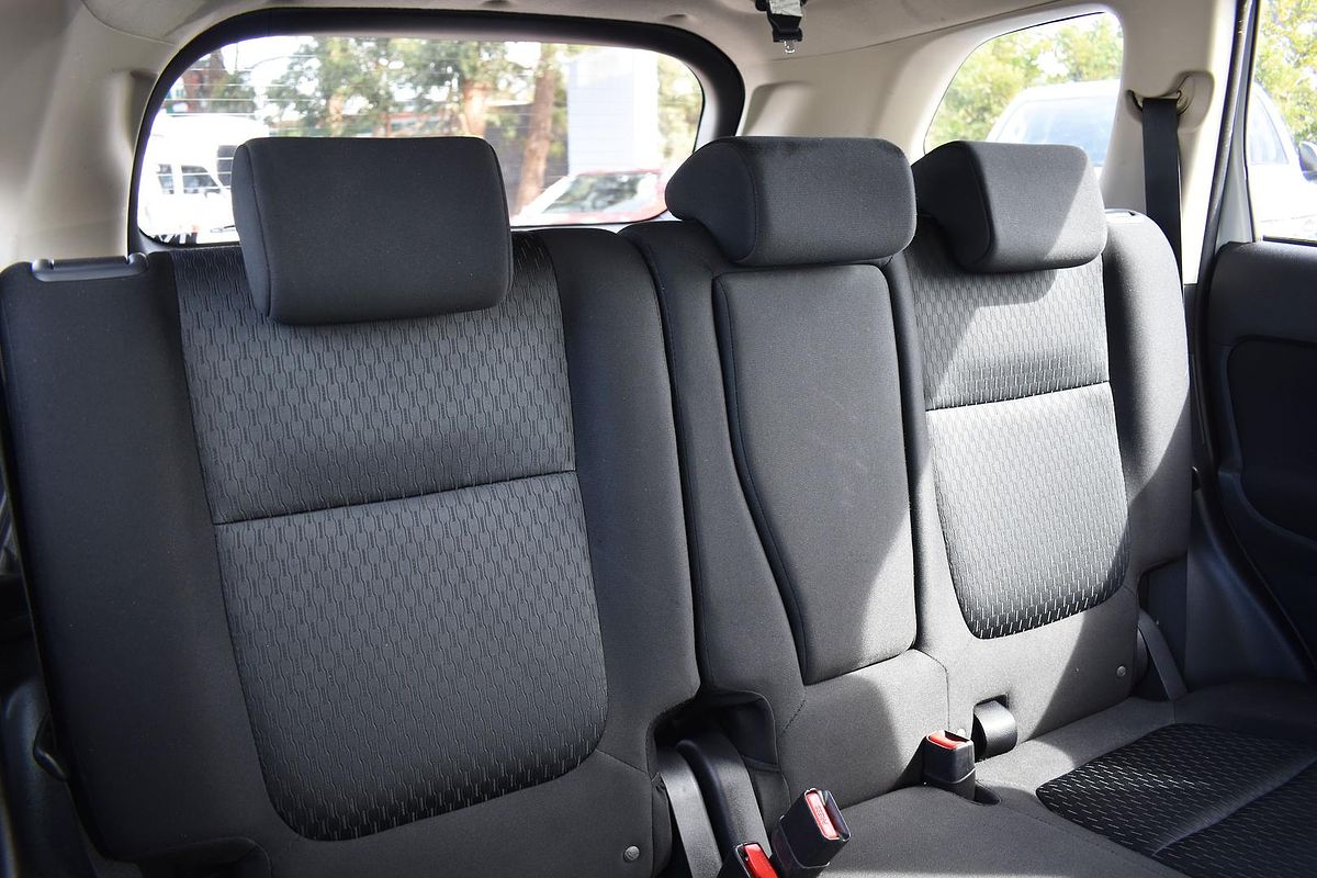 2013 Mitsubishi Outlander ES ZJ