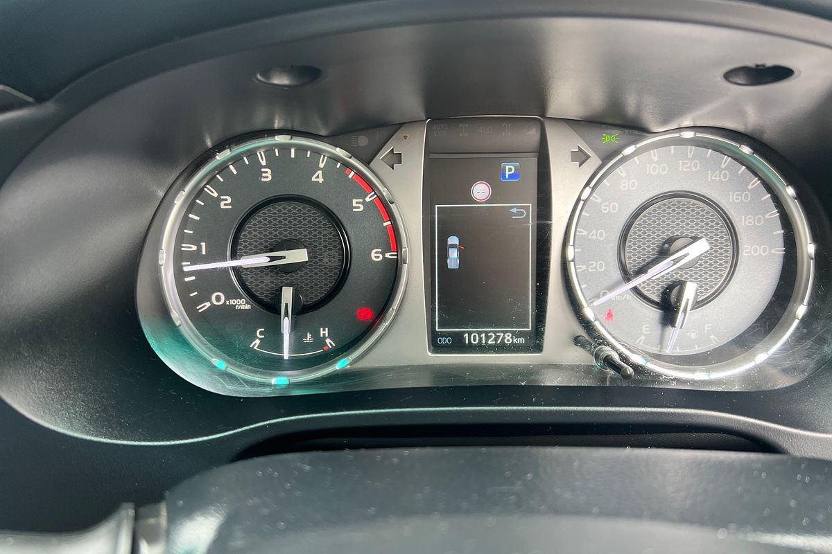 2021 Toyota Hilux SR GUN126R 4X4