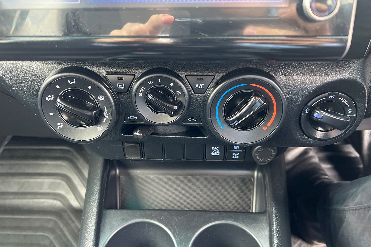 2021 Toyota Hilux SR GUN126R 4X4