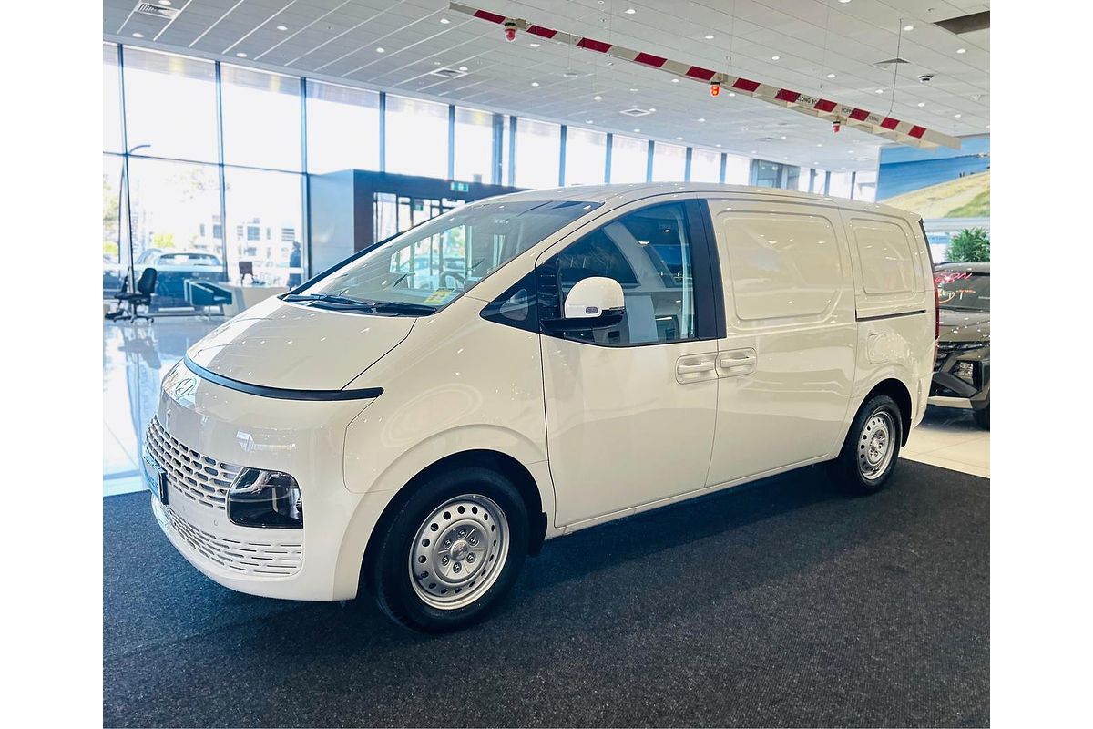 2025 Hyundai STARIA LOAD US4.V3