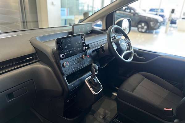 2025 Hyundai STARIA LOAD US4.V3