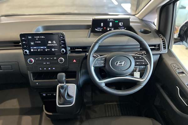 2025 Hyundai STARIA LOAD US4.V3