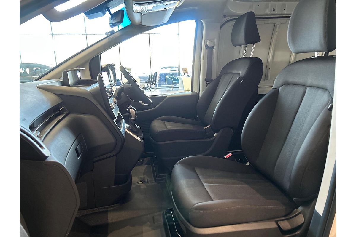 2025 Hyundai STARIA LOAD US4.V3