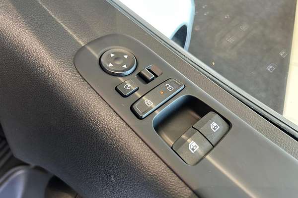 2025 Hyundai STARIA LOAD US4.V3