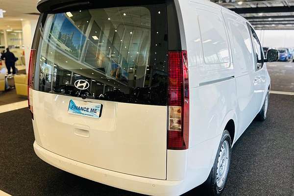 2025 Hyundai STARIA LOAD US4.V3