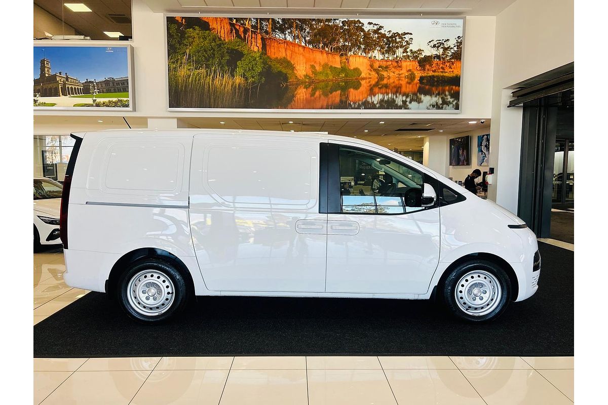 2025 Hyundai STARIA LOAD US4.V3