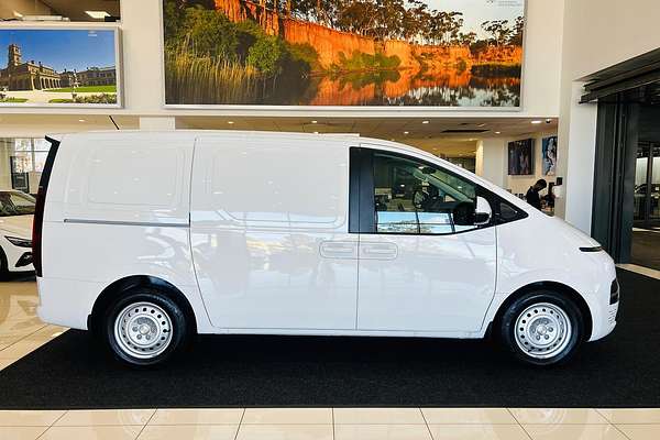 2025 Hyundai STARIA LOAD US4.V3