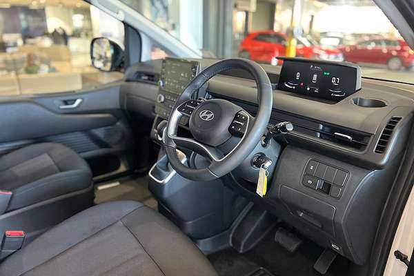 2025 Hyundai STARIA LOAD US4.V3