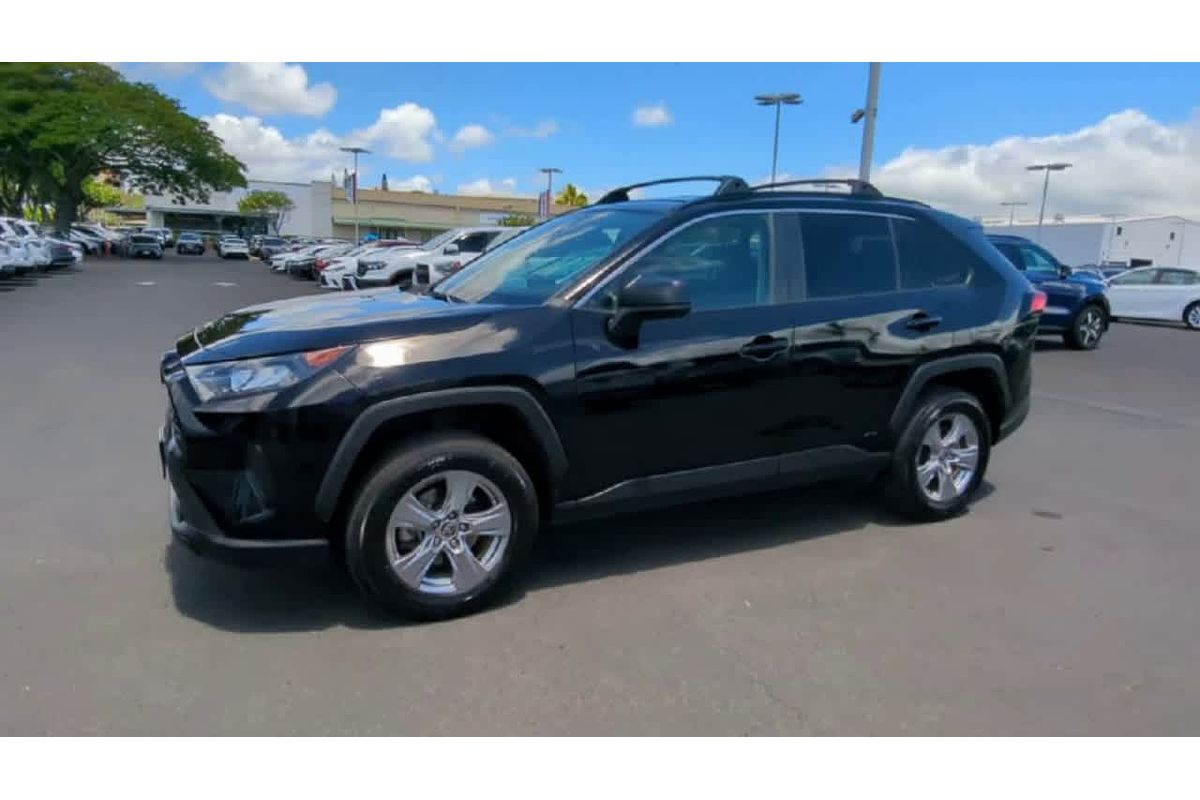 2022 Toyota RAV4 Hybrid LE