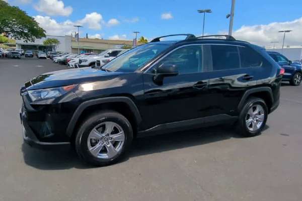 2022 Toyota RAV4 Hybrid LE
