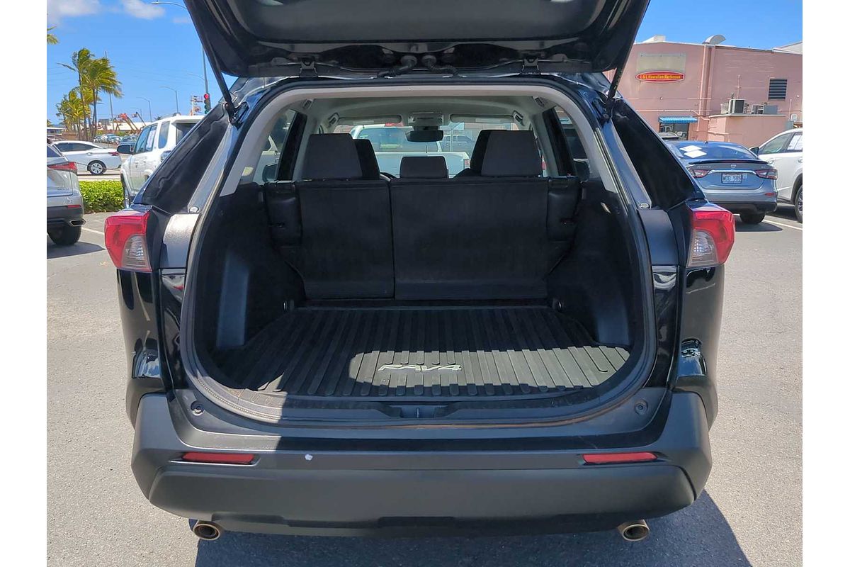 2022 Toyota RAV4 Hybrid LE