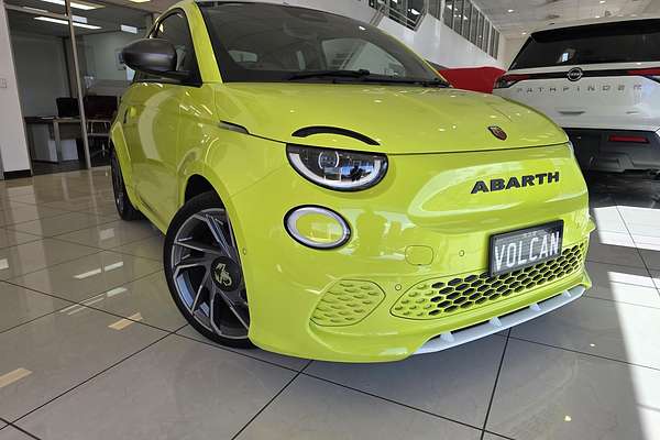 2023 Abarth 500e Scorpionissima