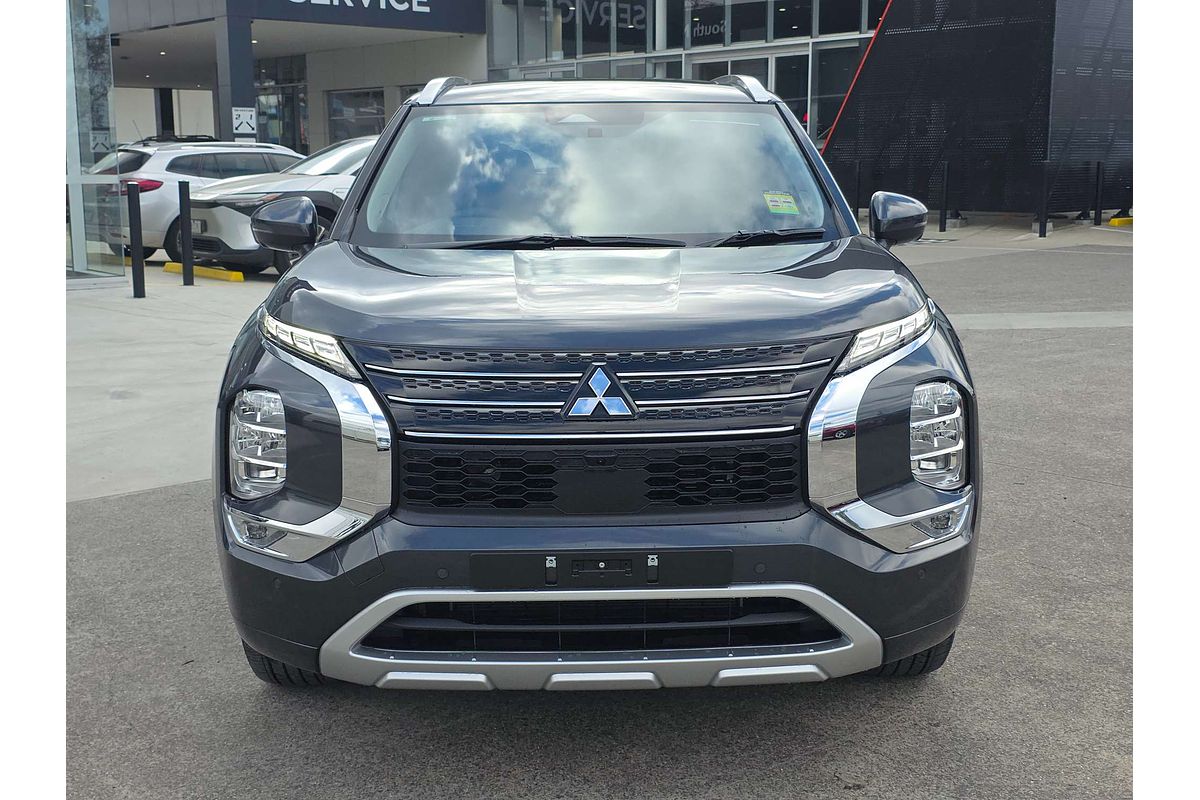 2025 Mitsubishi Outlander PHEV Exceed ZM