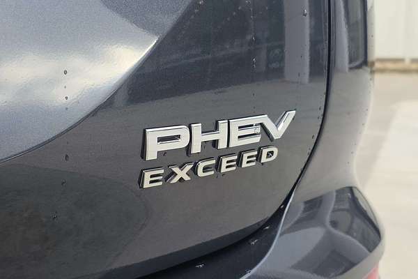 2025 Mitsubishi Outlander PHEV Exceed ZM