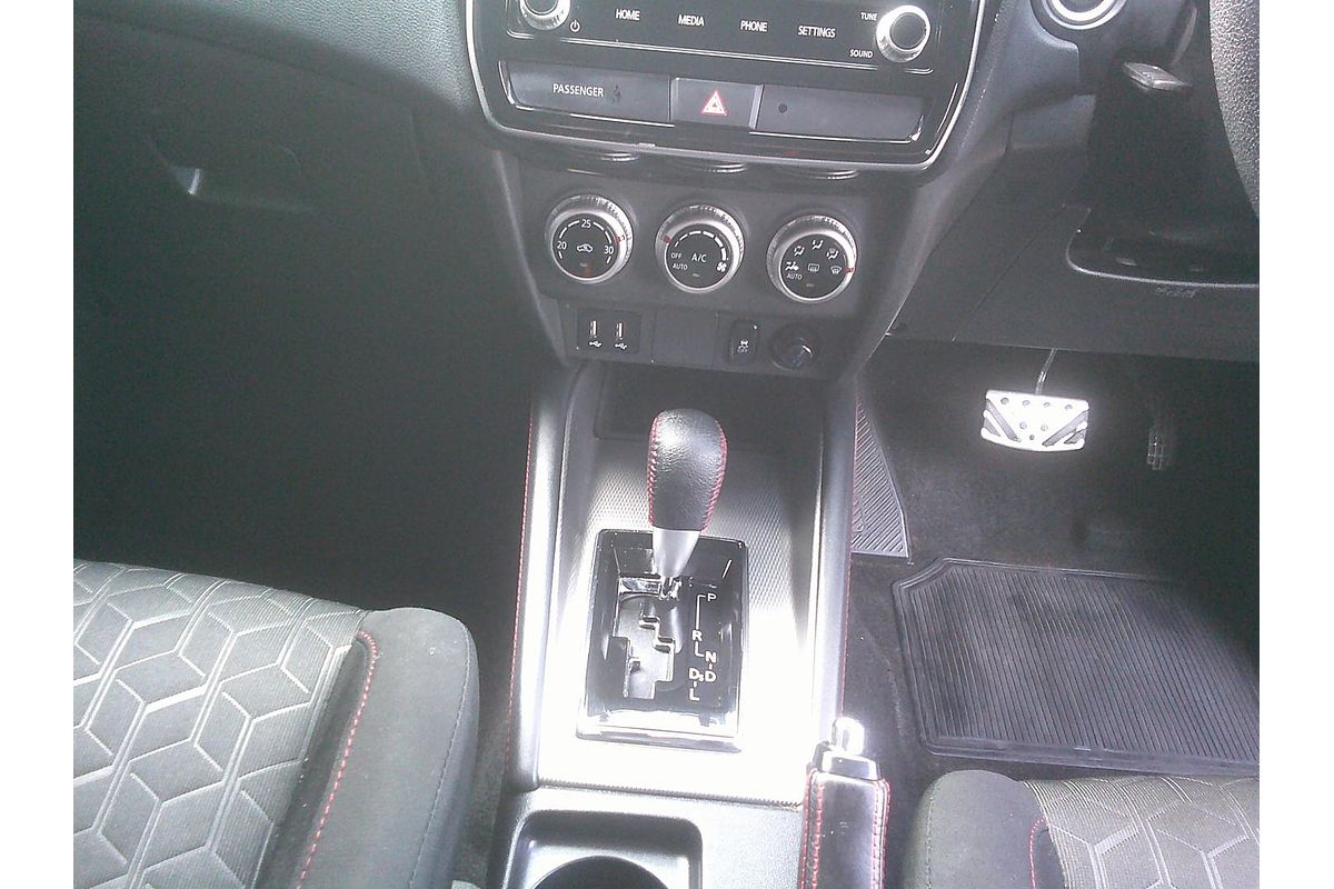 2022 Mitsubishi ASX MR XD