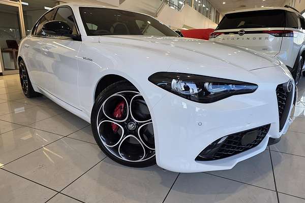 2023 Alfa Romeo Giulia Veloce Series 4