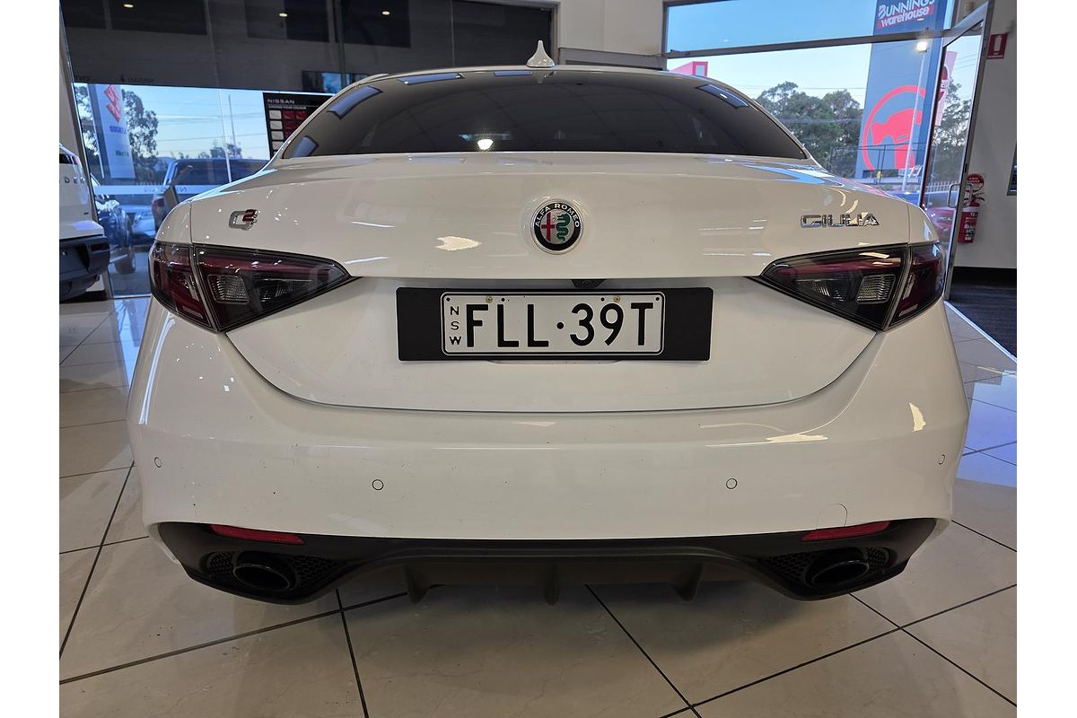 2023 Alfa Romeo Giulia Veloce Series 4