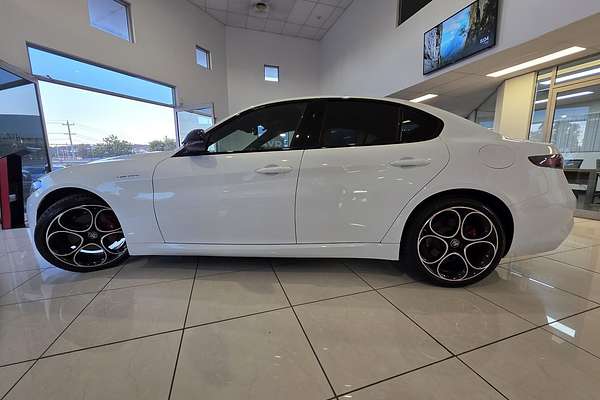 2023 Alfa Romeo Giulia Veloce Series 4