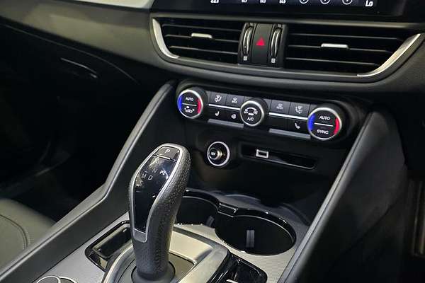 2023 Alfa Romeo Giulia Veloce Series 4
