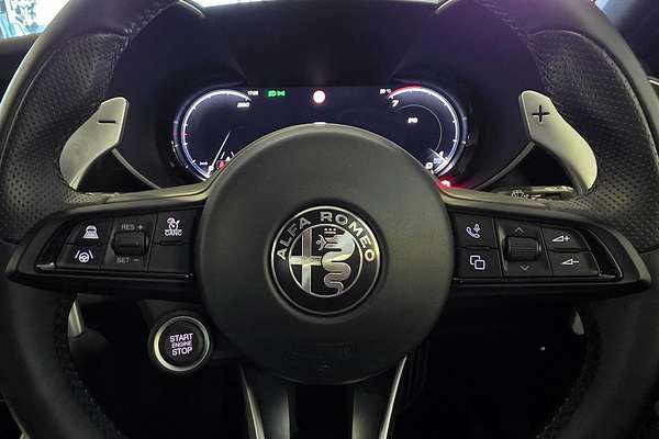 2023 Alfa Romeo Giulia Veloce Series 4