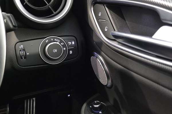 2023 Alfa Romeo Giulia Veloce Series 4