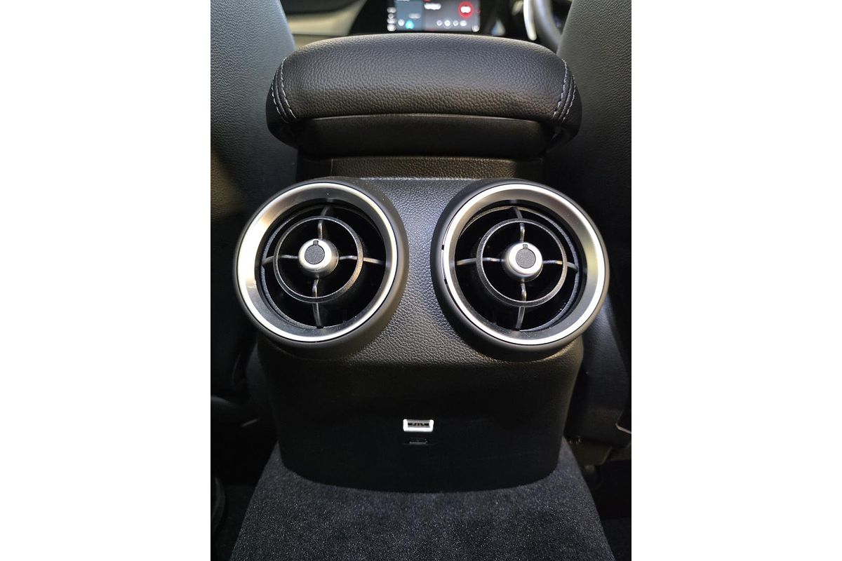 2023 Alfa Romeo Giulia Veloce Series 4