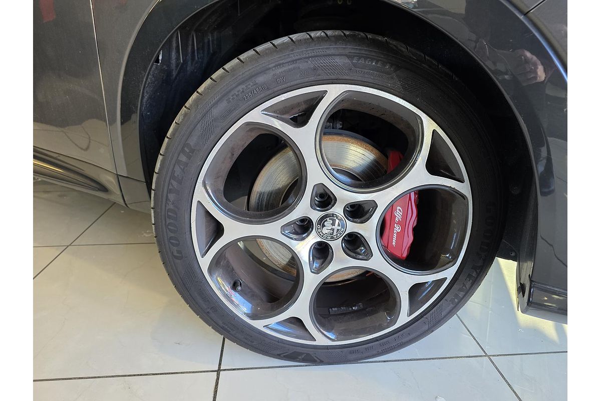 2022 Alfa Romeo Tonale Veloce