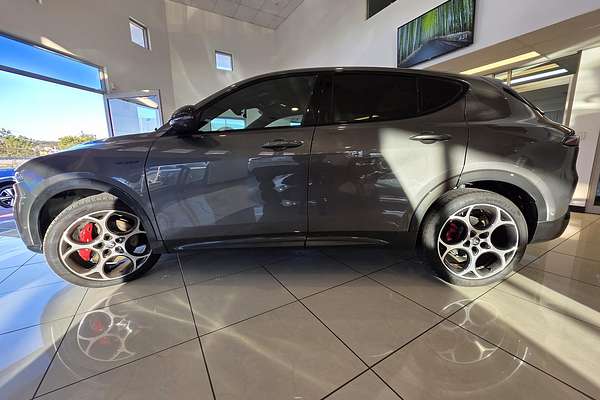 2022 Alfa Romeo Tonale Veloce
