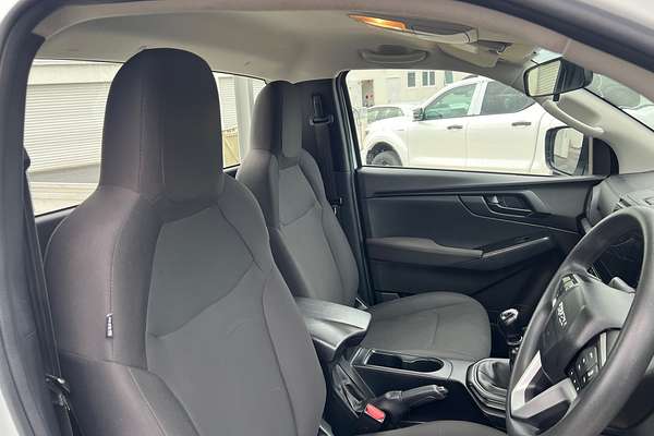 2020 Isuzu D-MAX SX LOW-RIDE (4x2) TF MY19 REAR WHEEL DRIVE