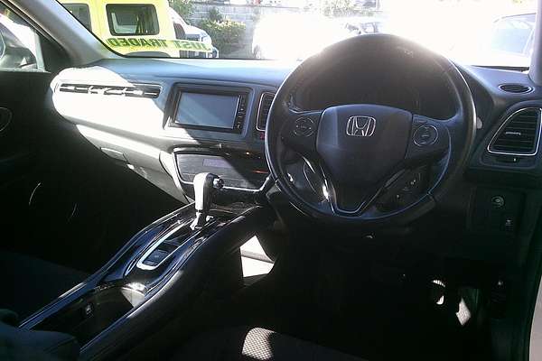 2017 Honda HR-V VTi