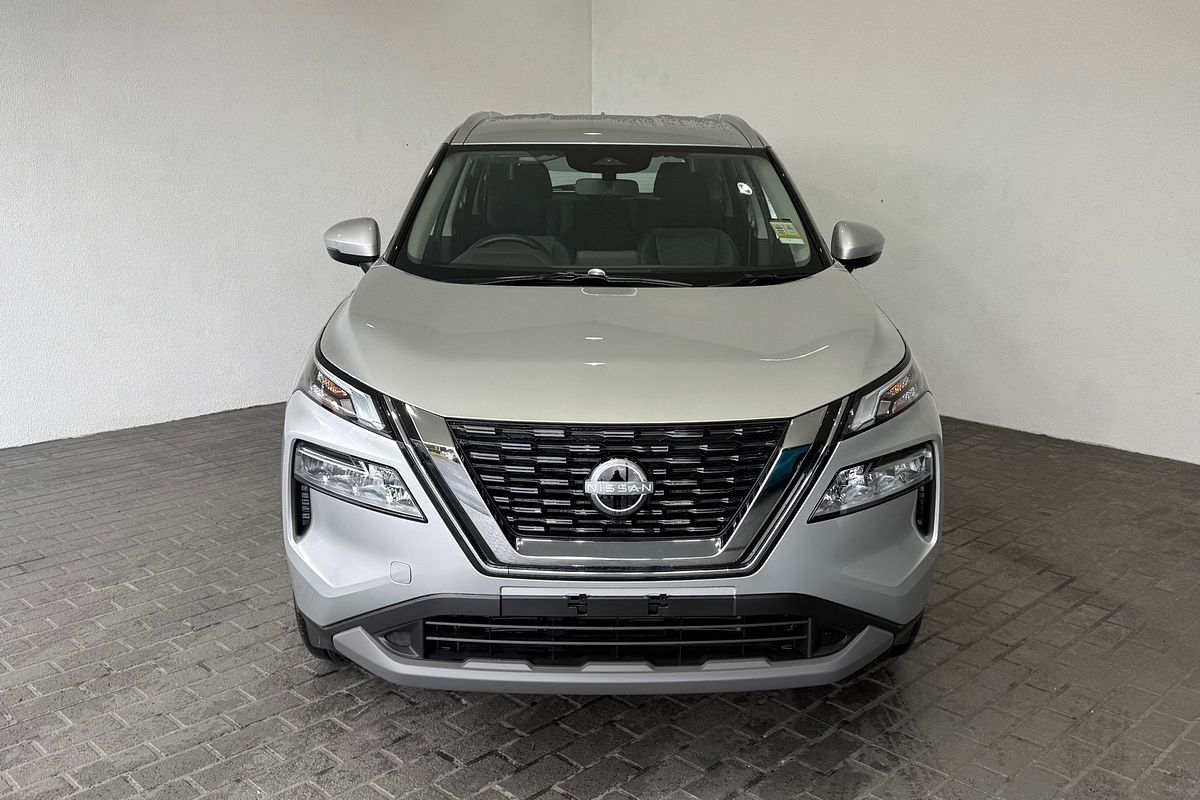 2025 Nissan X-TRAIL ST T33