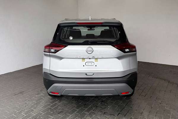 2025 Nissan X-TRAIL ST T33